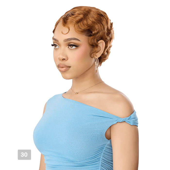 Outre Premium Duby Dazzle 100% Human Hair Glueless 13x4 Lace Frontal Wig - HH-OCEAN WAVE PIXIE