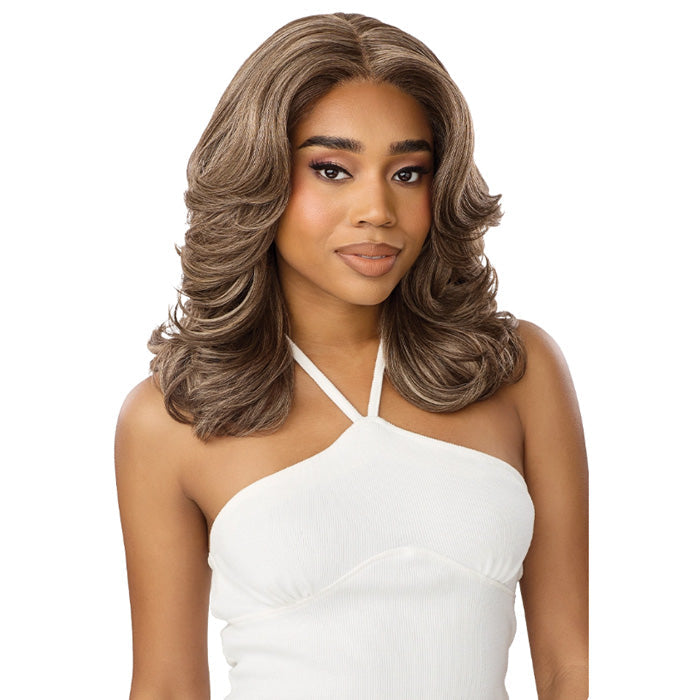 Outre Lace Front Glueless HD Transparent Lace Front Wig - OAKLYN